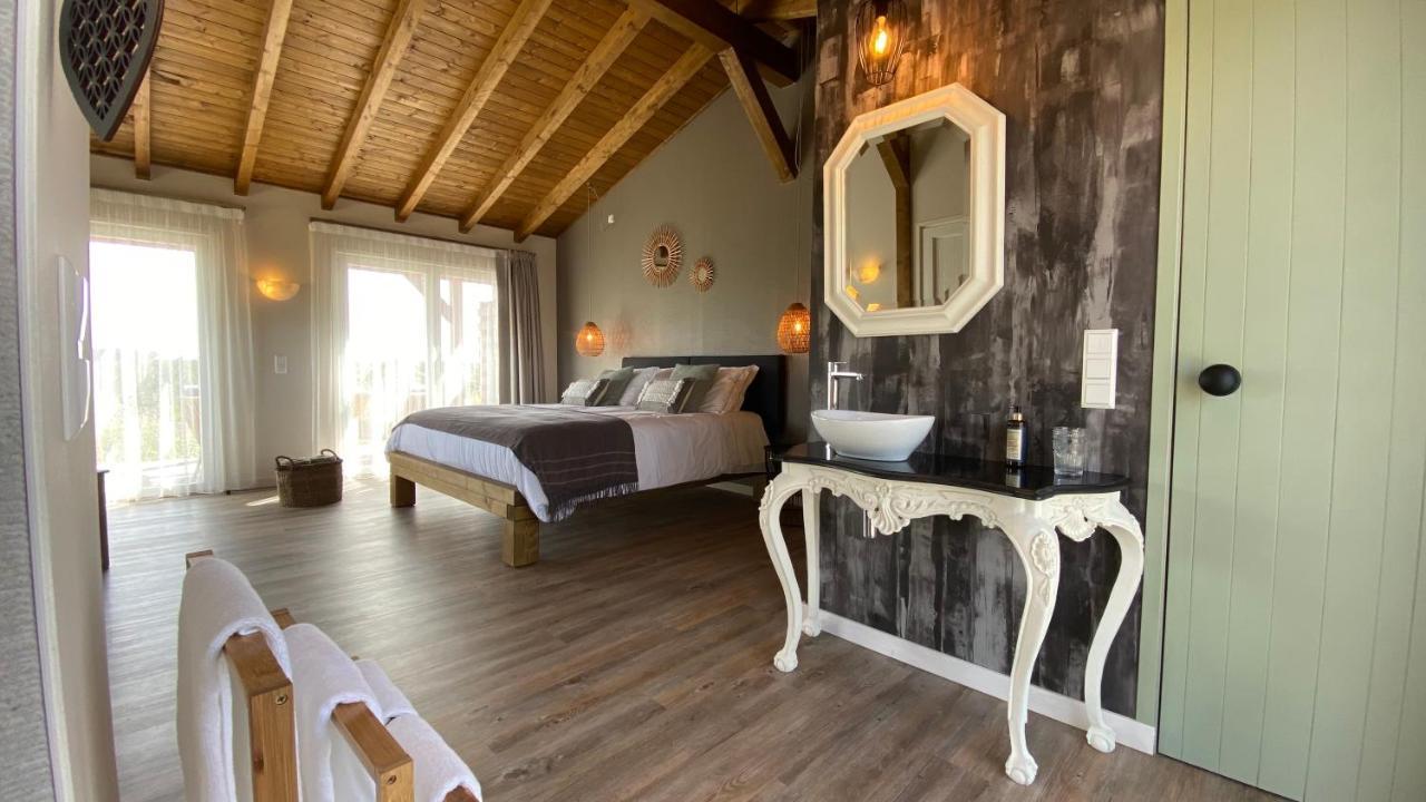 Sussurros Do Monte Bed & Breakfast Aljezur Exterior photo